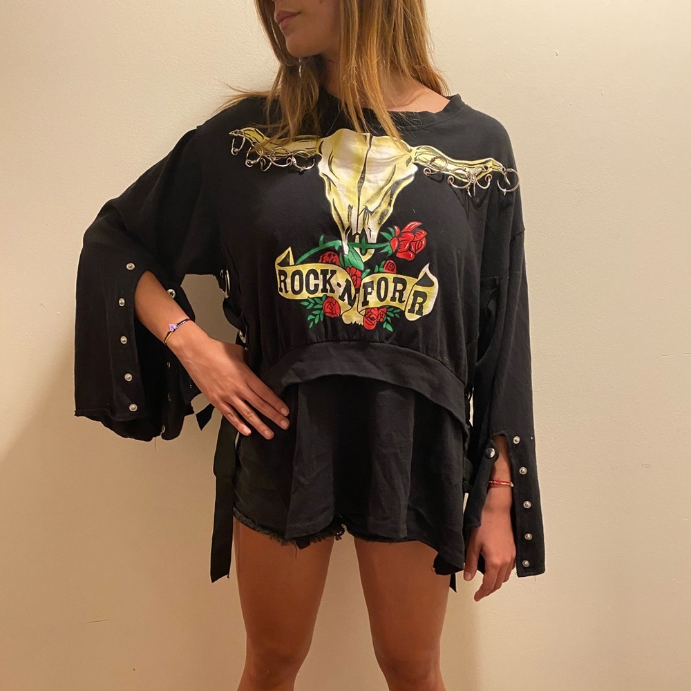 vintage rock and roll sweater with cool details